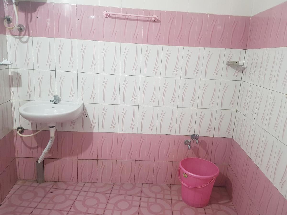 Wins Rooms Vālpārai エクステリア 写真